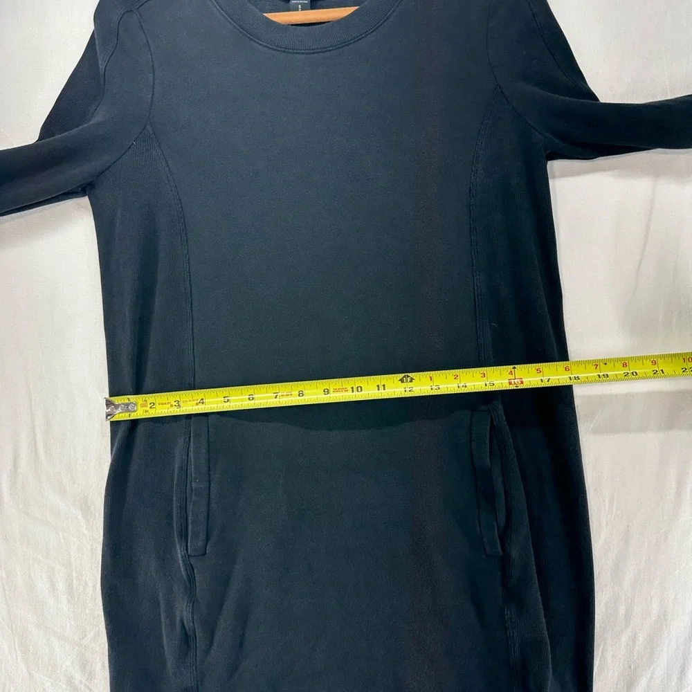 Athleta balance sweatshirt